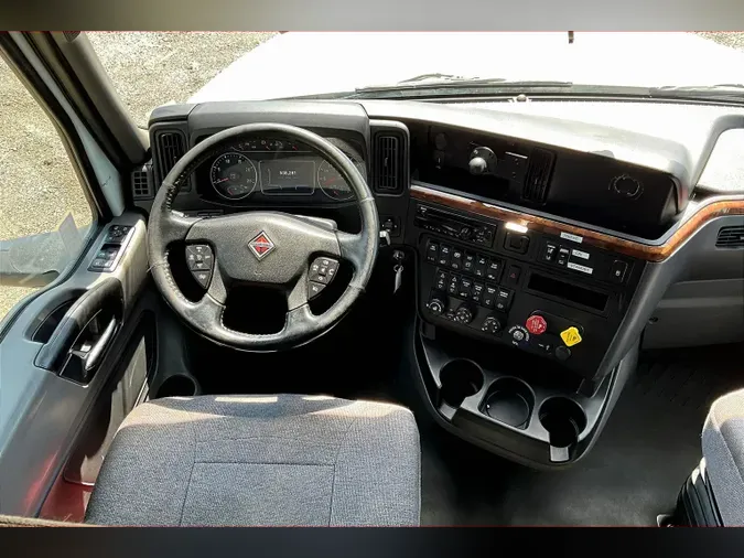 2021 INT LT625 6x4