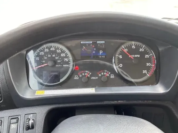 2020 Hino 268A