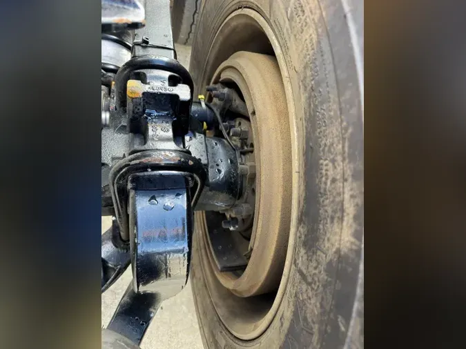 2020 Peterbilt 57903ed7c6b30b326a0a5680d5b78cff0b6