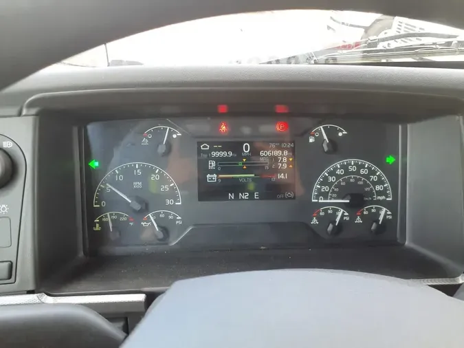 2019 VOLVO VNL64T 67003eeb7889aad5463b0412084ed520a5d