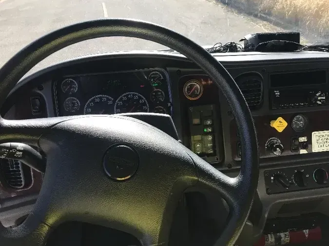 2019 Freightliner M2