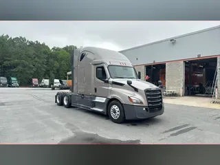 2023 Freightliner Cascadia 126