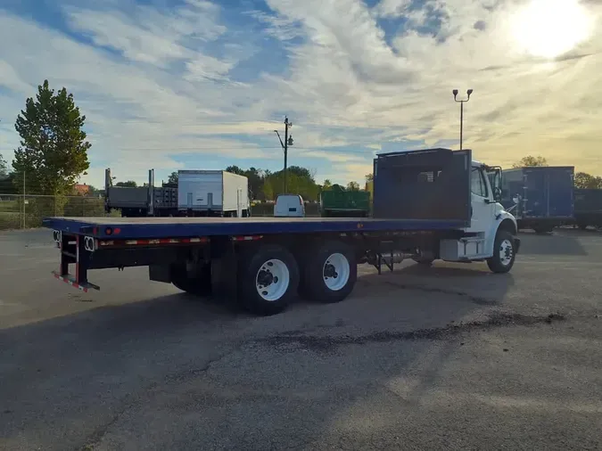 2016 FREIGHTLINER/MERCEDES M2 106