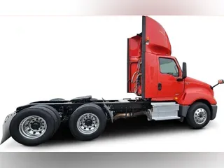 2020 International LT625