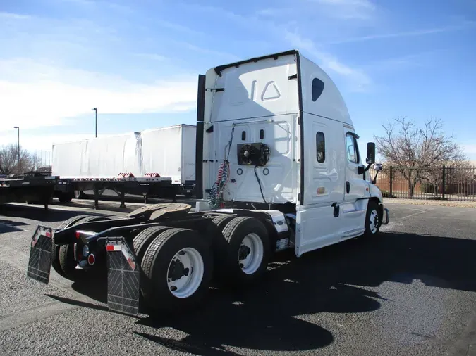 2019 FREIGHTLINER/MERCEDES CASCADIA 125