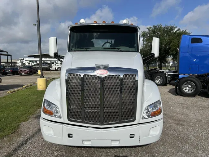 2020 Peterbilt 579