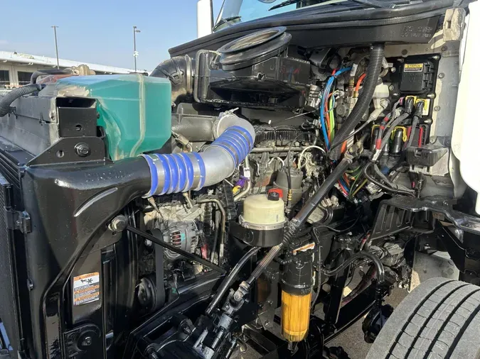 2020 Peterbilt 579