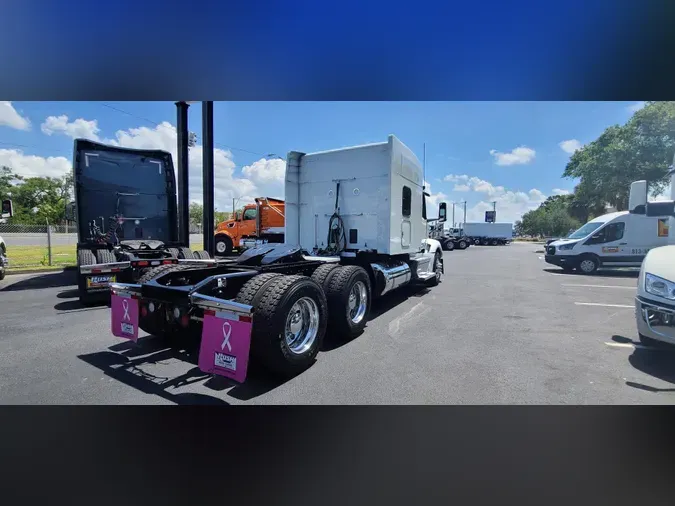 2022 Peterbilt 57903fa7f8393b1f50c1726d1dd32722a5a
