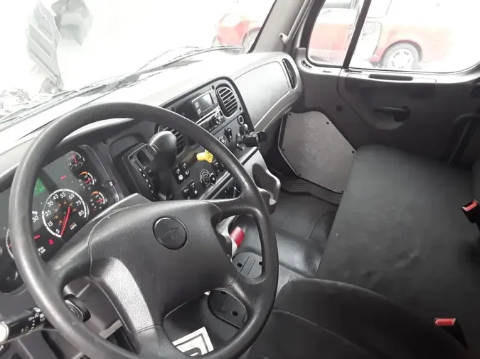 2019 FREIGHTLINER/MERCEDES M2 10604041eba5eb6dbcf6a501992bff076f3