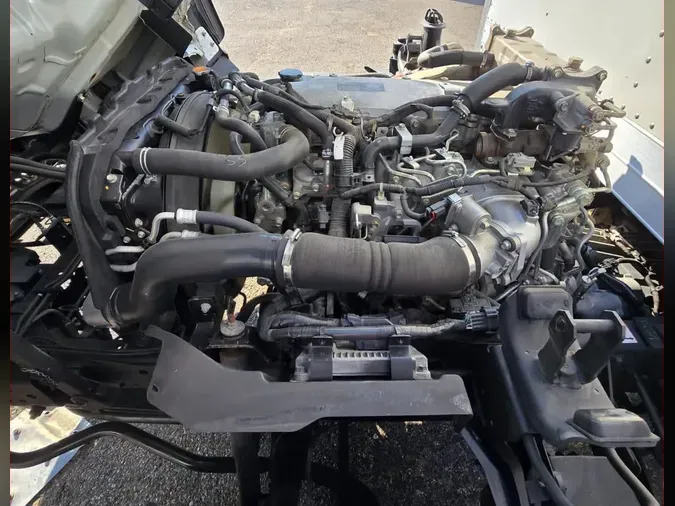 2019 ISUZU NPR HD