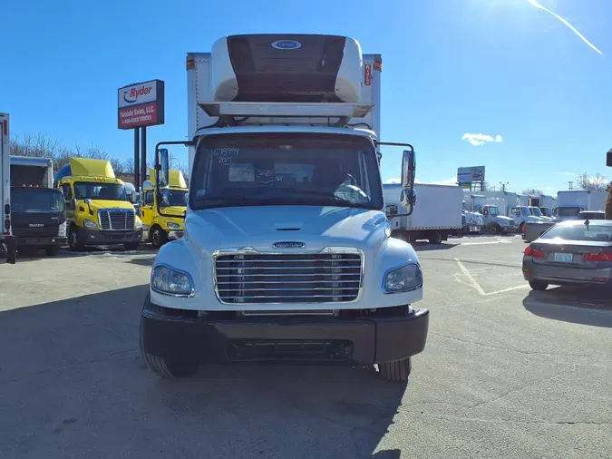 2017 FREIGHTLINER/MERCEDES M2 106