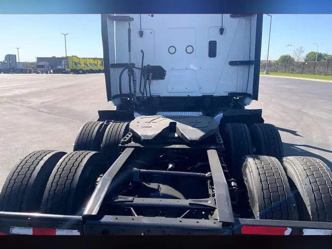 2021 INT LT625 6x4