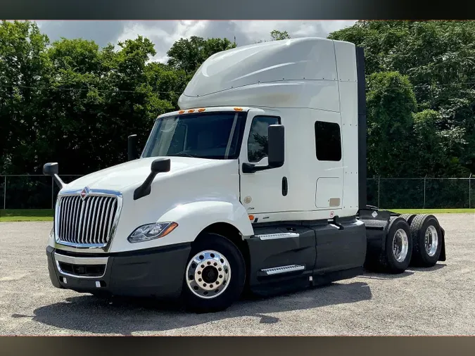 2023 INT LT625 6x4