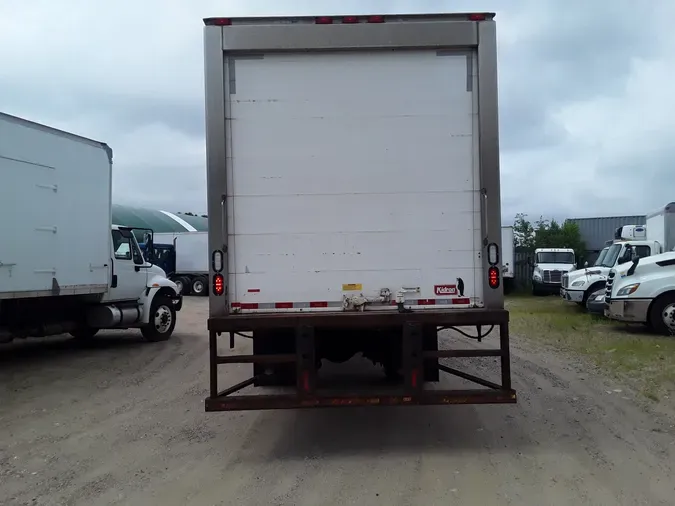 2018 FREIGHTLINER/MERCEDES M2 106