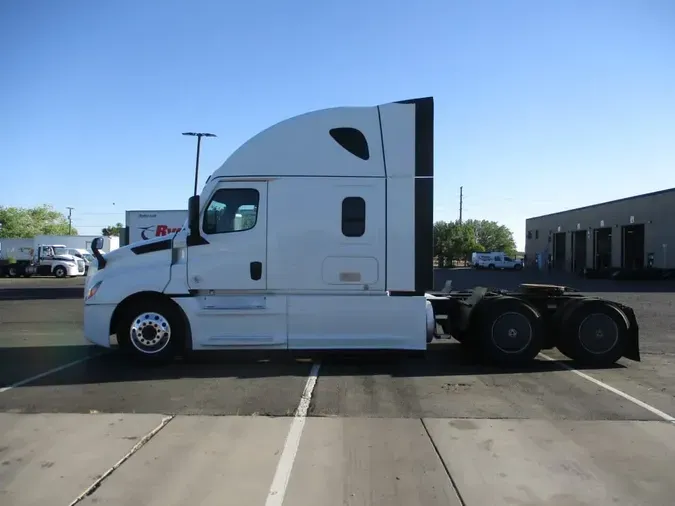2022 FREIGHTLINER/MERCEDES NEW CASCADIA PX12664