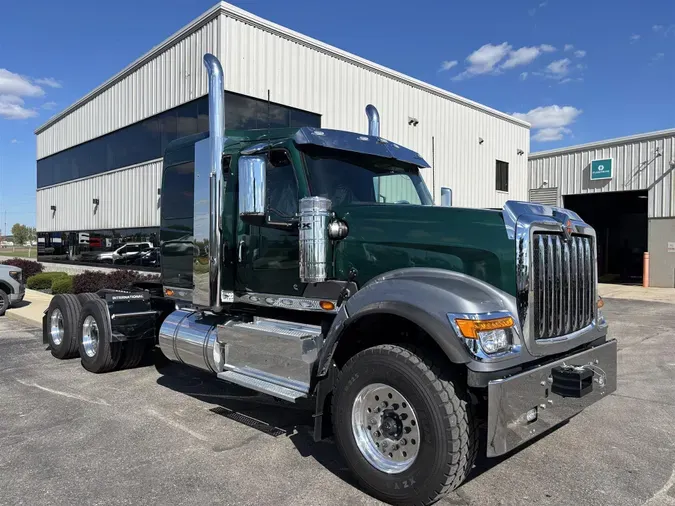 2027 International HX520 SLEEPER