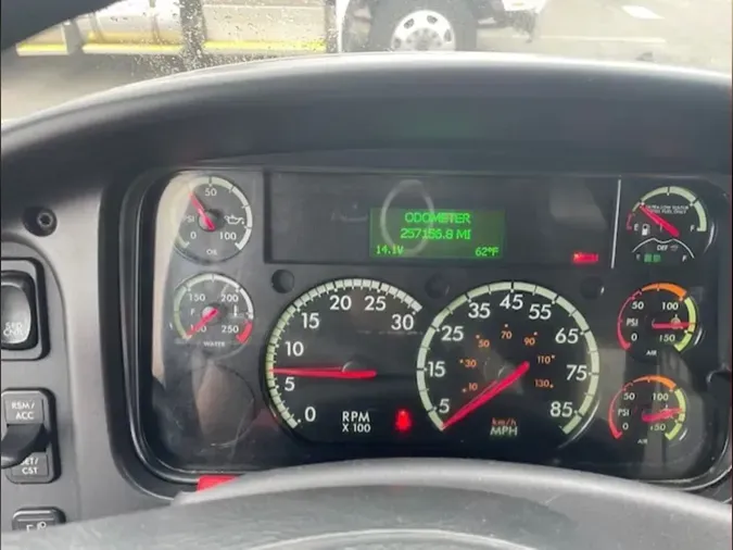 2020 FREIGHTLINER M2 106