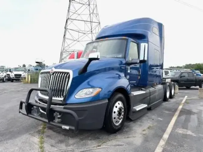 2021 International LT625