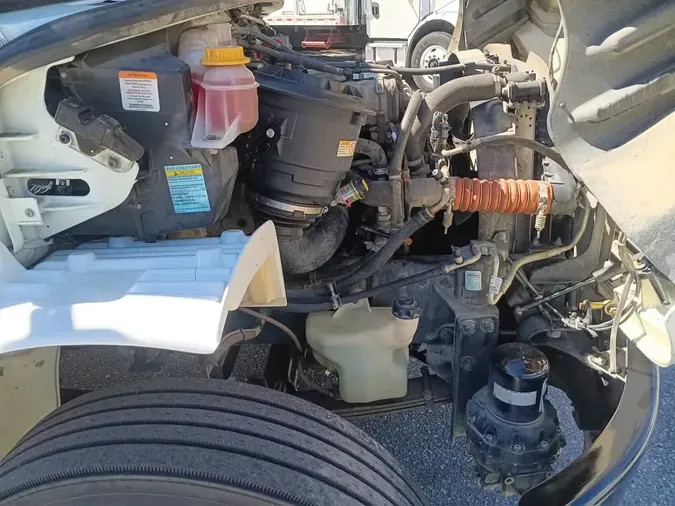 2019 FREIGHTLINER/MERCEDES M2 106