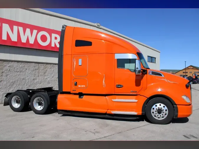 2020 Kenworth T680