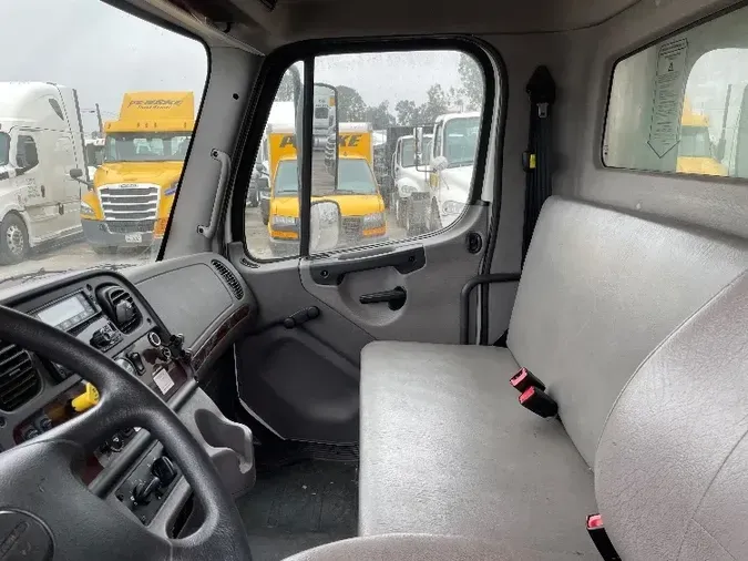 2019 Freightliner M2