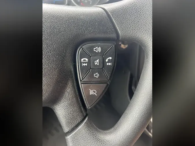 2023 International LT625
