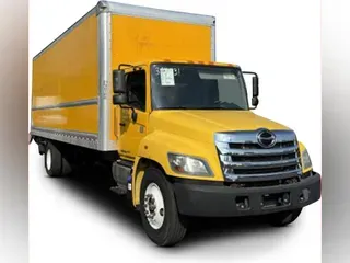 2020 Hino 338