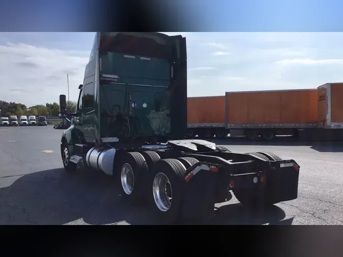 2021 International LT041ba2685f3d0ae13fec8af3e2e6334d