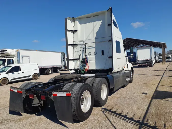 2020 NAVISTAR INTERNATIONAL LT625 SLPR CAB