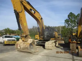 2019 CATERPILLAR 349FL
