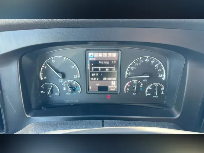 2024 Freightliner Cascadia 126