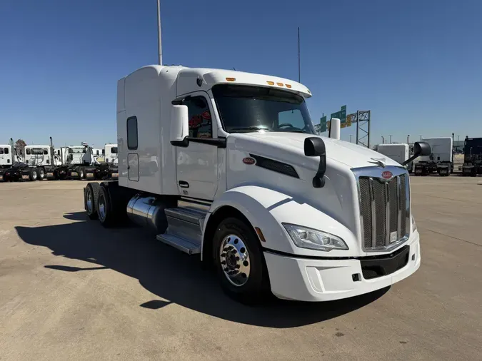 2022 Peterbilt 579