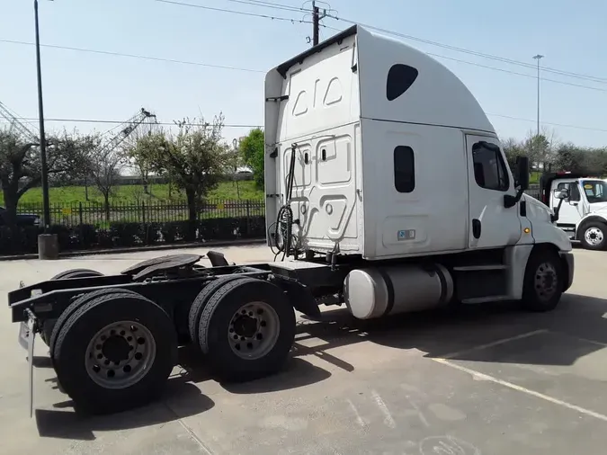2018 FREIGHTLINER/MERCEDES CASCADIA 125