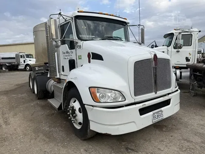 2014 KENWORTH T370