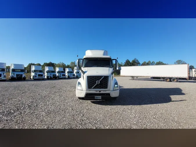 2019 Volvo VNL 740