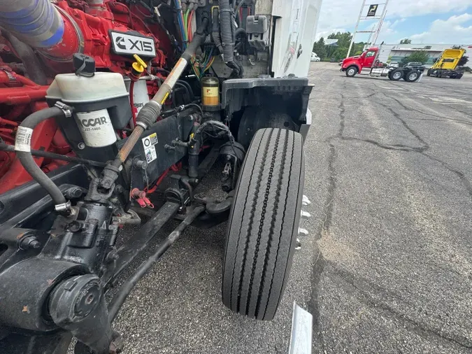 2022 Kenworth T680