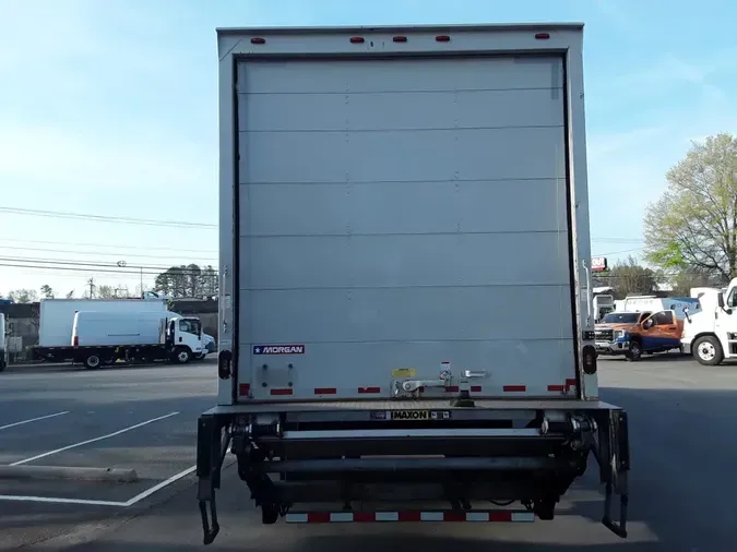 2020 FREIGHTLINER/MERCEDES M2 106