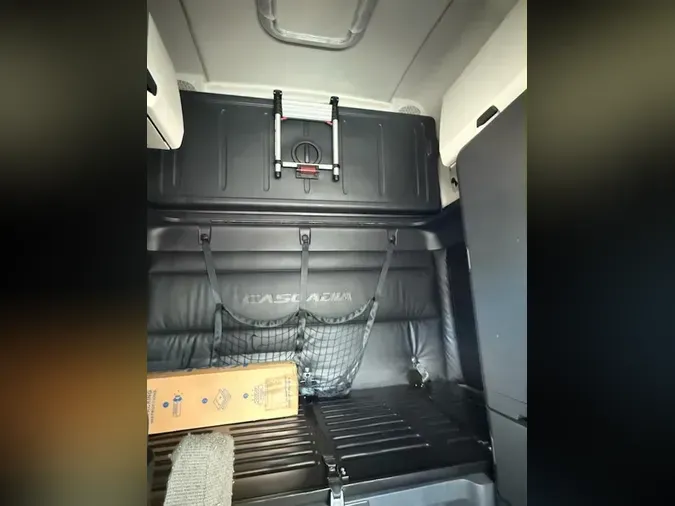 2023 Freightliner Cascadia04292d2c56dbc3eb08fdc14833747a53