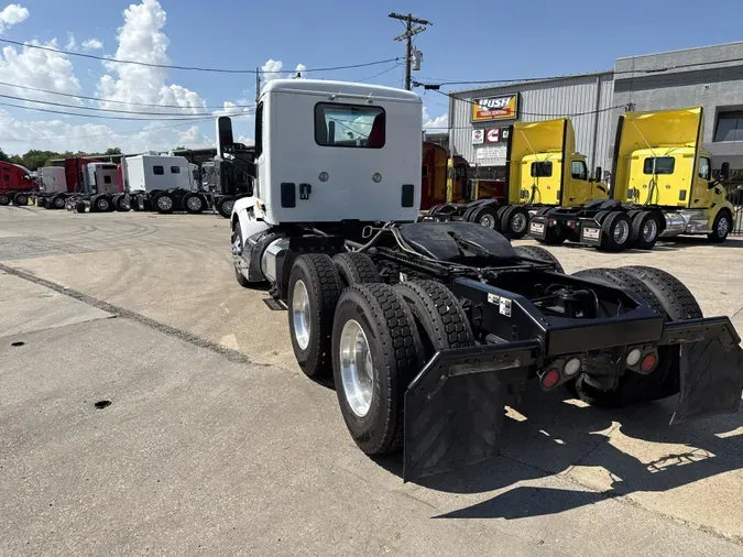 2021 Peterbilt 579
