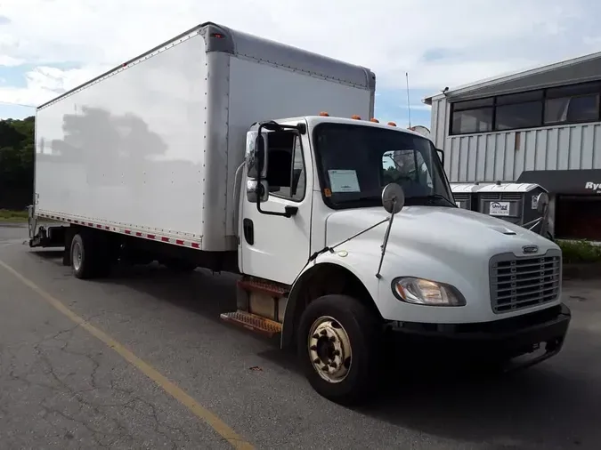 2018 FREIGHTLINER M2 106