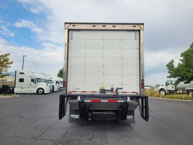 2018 International 4300