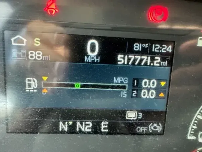 2019 VOLVO VNL64T760