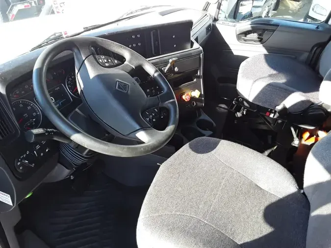 2020 NAVISTAR INTERNATIONAL LT625 SLPR CAB