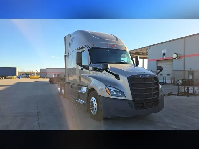 2023 Freightliner Cascadia043c19137df9108778c8b3f464f15cf4