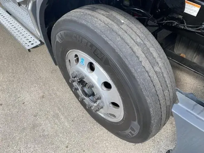 2020 Freightliner Cascadia