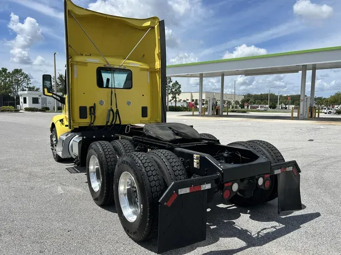 2021 Peterbilt 579