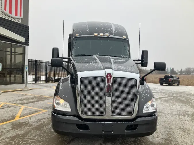 2020 Kenworth T680