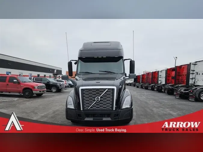 2021 VOLVO VNL64T760