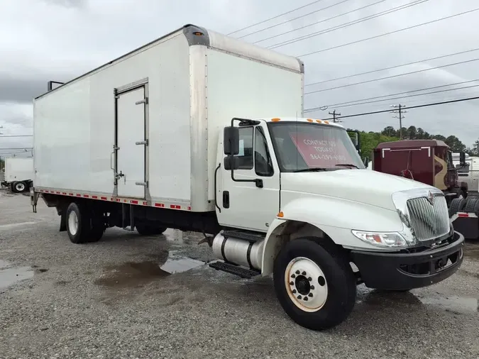 2019 NAVISTAR INTERNATIONAL 4300