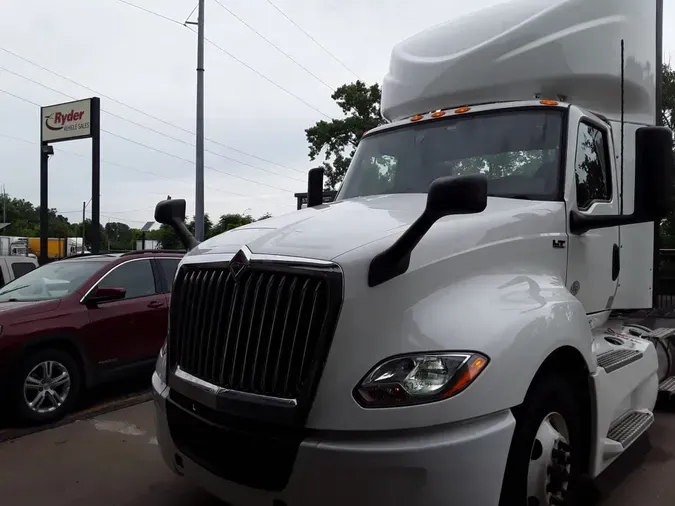 2022 NAVISTAR INTERNATIONAL LT625 DAYCAB T/A044fa1becfbe9cbc625e15021595a5eb